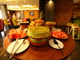 The IRIS Restaurant dining area