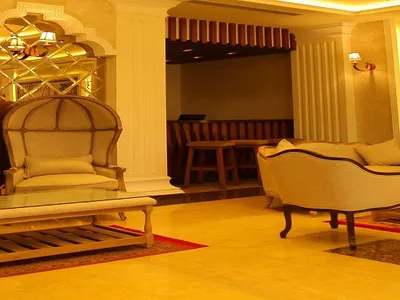 Hyksos Hotel lounge with Egyptian papyrus art